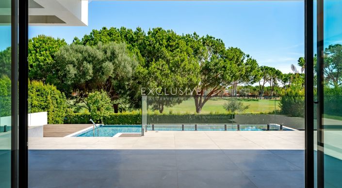 Image No.3-Villa de 4 chambres à vendre à Loule