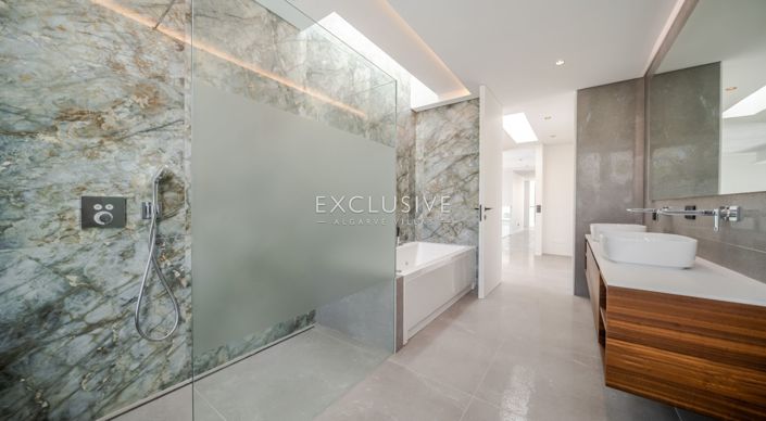 Image No.46-Villa de 4 chambres à vendre à Loule