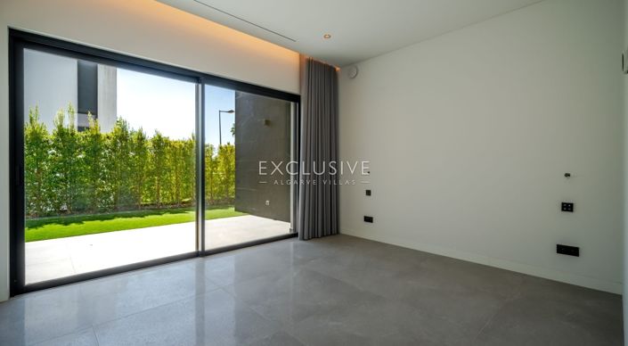 Image No.5-Villa de 4 chambres à vendre à Loule