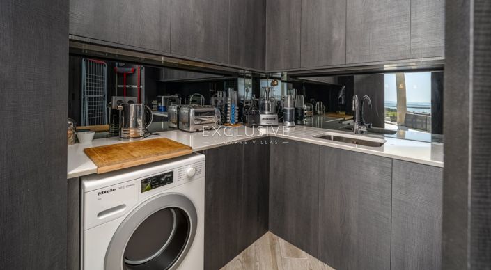 Image No.10-Villa de 4 chambres à vendre à Lagos