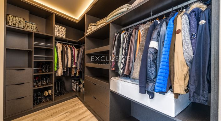 Image No.21-Villa de 4 chambres à vendre à Lagos