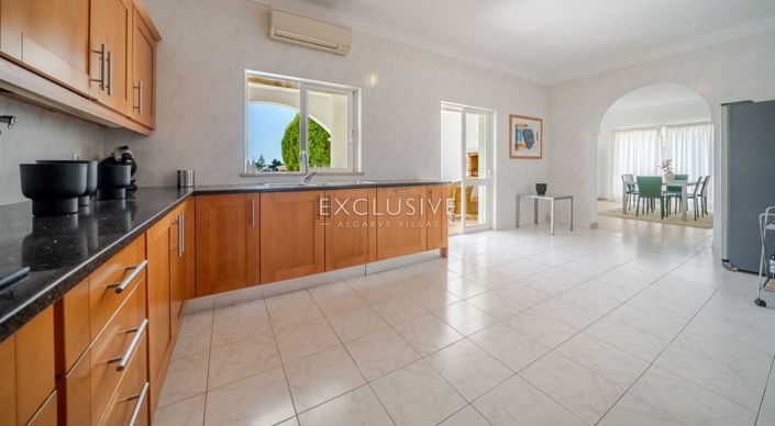 Image No.11-Villa de 4 chambres à vendre à Portimao