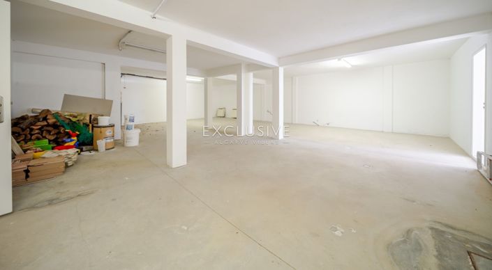 Image No.31-Villa de 4 chambres à vendre à Portimao