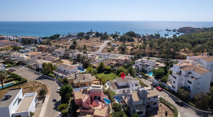 Image No.5-Villa de 4 chambres à vendre à Portimao