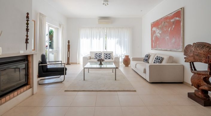 Image No.7-Villa de 4 chambres à vendre à Portimao