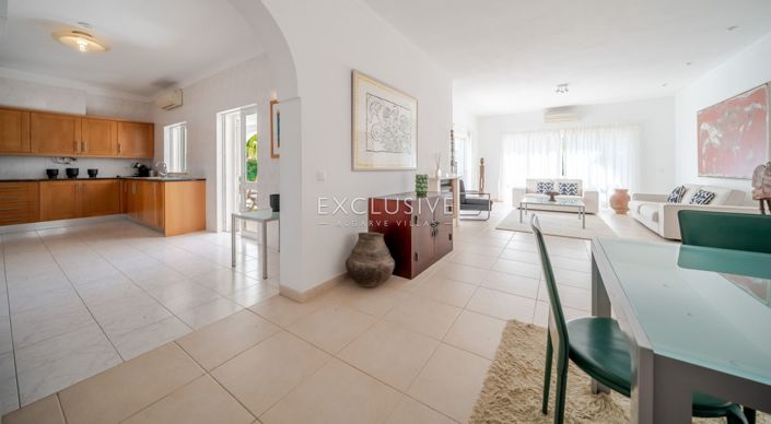 Image No.9-Villa de 4 chambres à vendre à Portimao