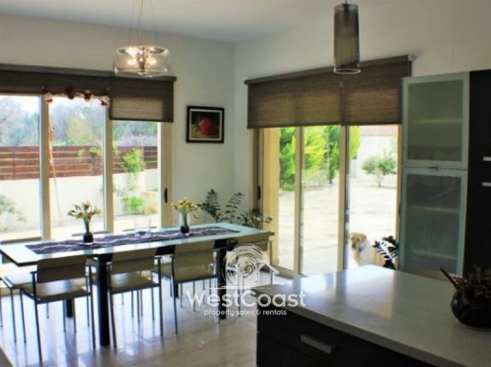 Image No.7-Villa de 4 chambres à vendre à Polemi