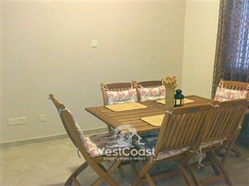 64767-5-bedroom-detached-house-in-tsadafull