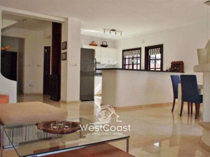 Image No.5-Villa de 5 chambres à vendre à Chloraka