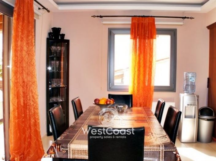 Image No.5-Villa de 3 chambres à vendre à Tsada