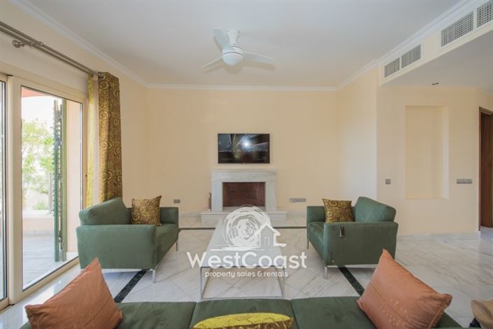 Image No.4-Villa de 5 chambres à vendre à Lachi