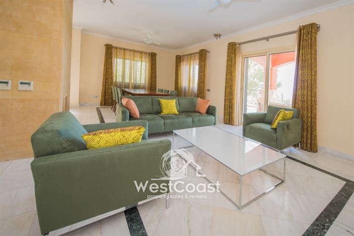 Image No.5-Villa de 5 chambres à vendre à Lachi