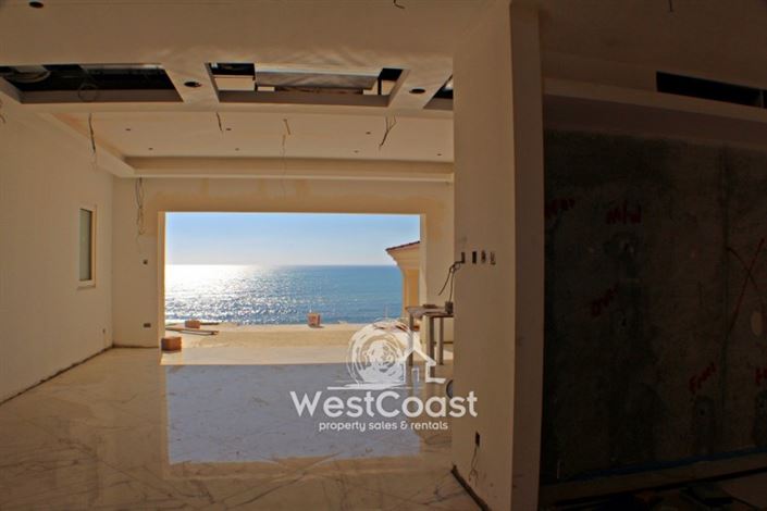 Image No.7-Villa de 4 chambres à vendre à Kissonerga