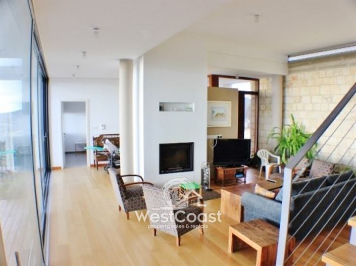 Image No.6-Villa de 4 chambres à vendre à Tsada