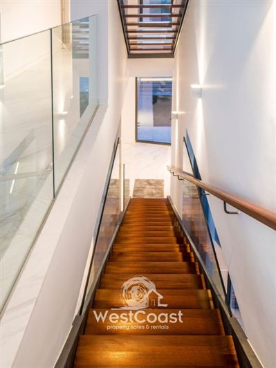 Image No.7-Villa de 5 chambres à vendre à Peyia