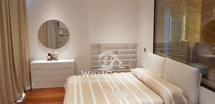 Image No.9-Villa de 5 chambres à vendre à Peyia