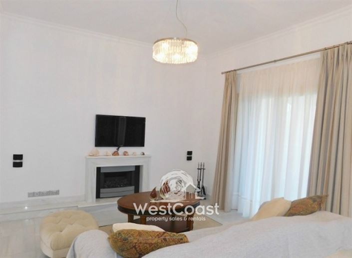 Image No.4-3 Bed Villa for sale