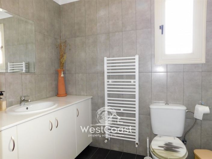 Image No.10-Villa de 4 chambres à vendre à Chloraka