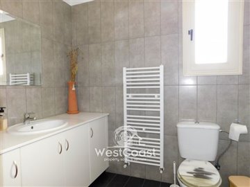 102883-detached-villa-for-sale-in-chlorakaful