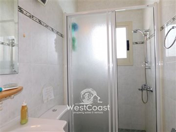 102881-detached-villa-for-sale-in-chlorakaful