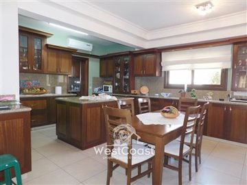 107406-detached-villa-for-sale-in-kolonifull