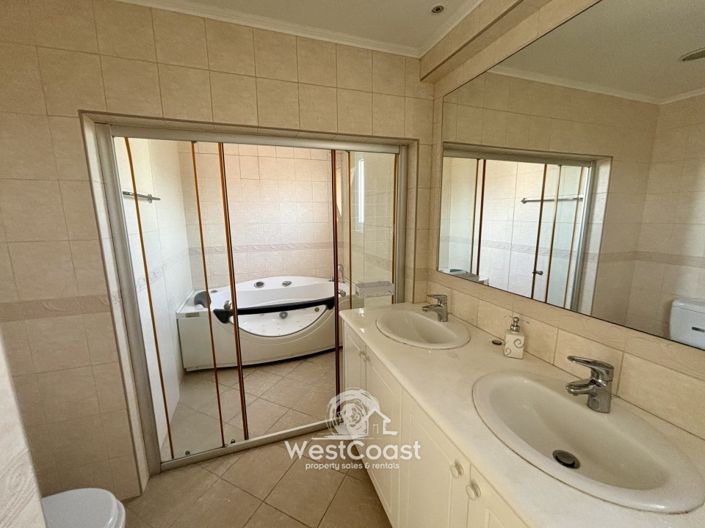 Image No.10-Penthouse de 3 chambres à vendre à Yeroskipou