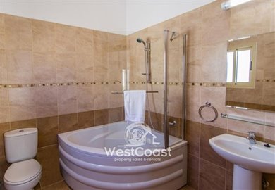 112562-detached-villa-for-sale-in-polisfull