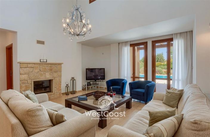 Image No.3-Villa de 5 chambres à vendre à Aphrodite Hills