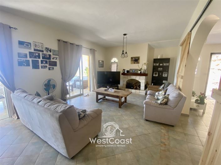 Image No.8-3 Bed Villa for sale