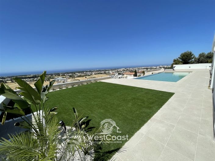 Image No.2-3 Bed Villa for sale