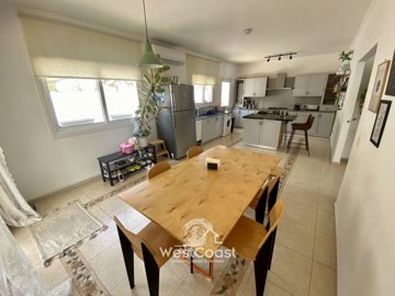 144269-bungalow-for-sale-in-armoufull