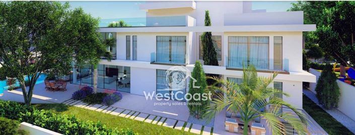 Image No.3-4 Bed Villa for sale