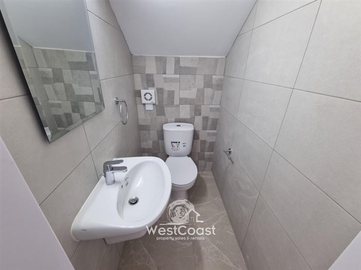 Image No.4-Villa de 4 chambres à vendre à Tombs of the Kings