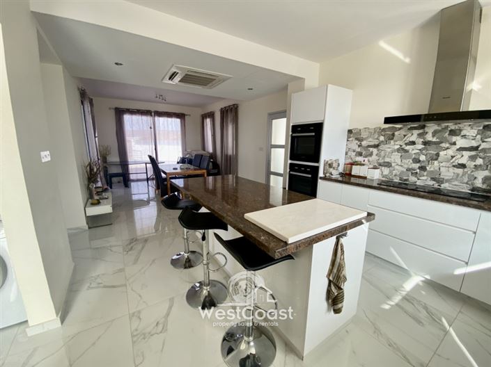 Image No.8-Villa de 4 chambres à vendre à Anarita