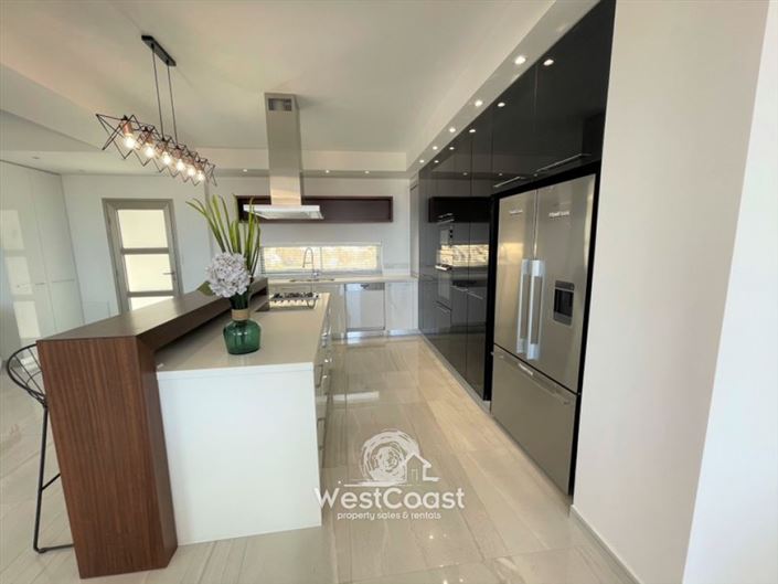 Image No.10-Villa de 4 chambres à vendre à Yeroskipou