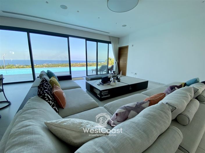 Image No.8-5 Bed Villa for sale