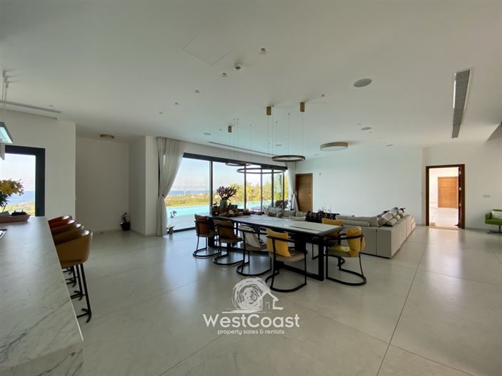 Image No.9-5 Bed Villa for sale