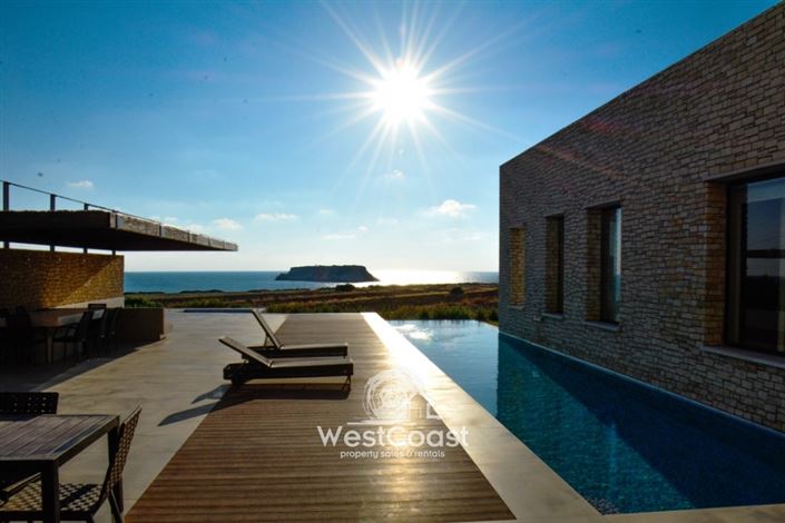 Image No.2-Villa de 4 chambres à vendre à Paphos