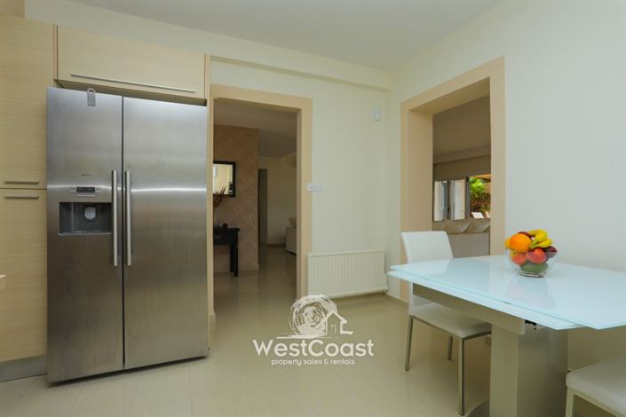 Image No.9-5 Bed Bungalow for sale