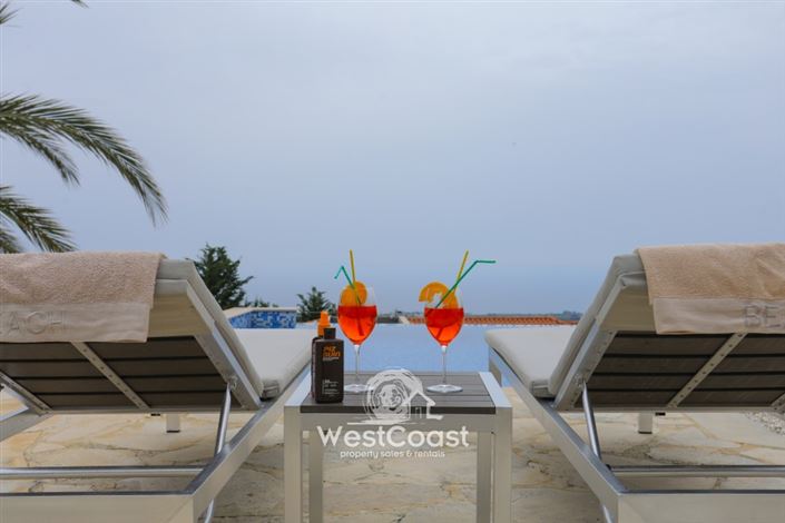 Image No.6-5 Bed Bungalow for sale