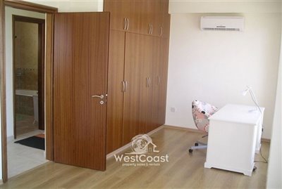 164410-detached-villa-for-sale-in-neo-choriof