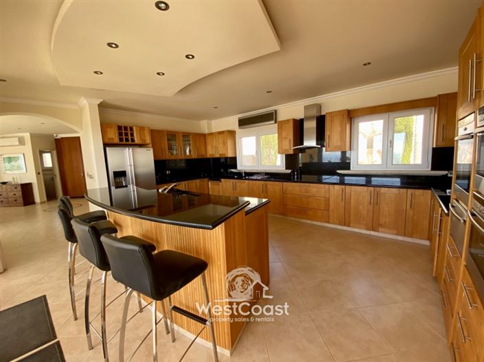 Image No.6-5 Bed Villa for sale