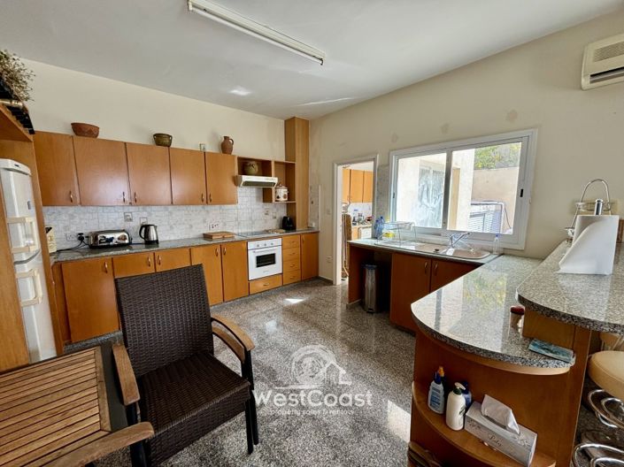 Image No.4-4 Bed Villa for sale