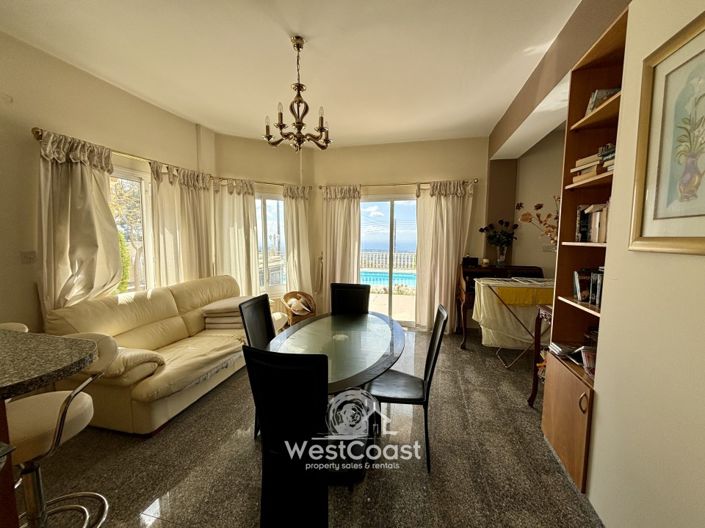 Image No.9-4 Bed Villa for sale