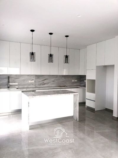 Image No.10-3 Bed Villa for sale