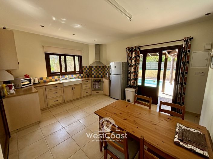 Image No.4-Villa de 3 chambres à vendre à Letymvou