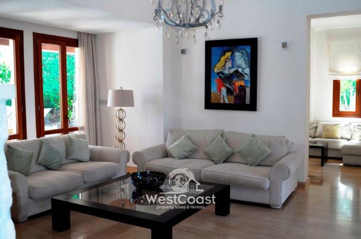 Image No.5-5 Bed Villa for sale