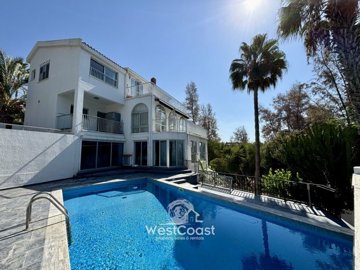 174023-detached-villa-for-sale-in-coral-bayfu