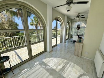 174032-detached-villa-for-sale-in-coral-bayfu