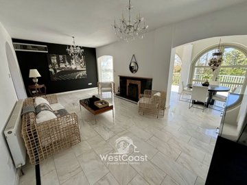 174030-detached-villa-for-sale-in-coral-bayfu